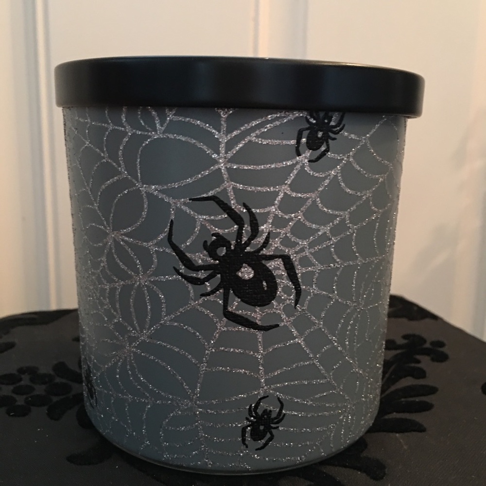 Scented Candle “Falling Leaves Scent”
